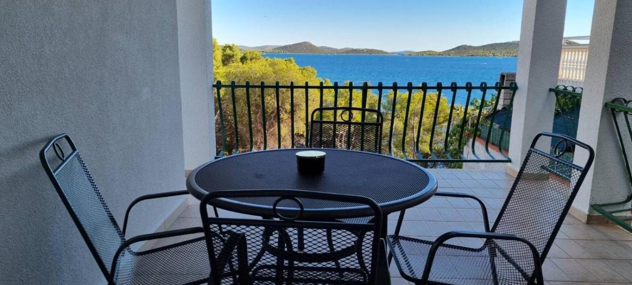 Apartman Cvita Drage Exterior foto